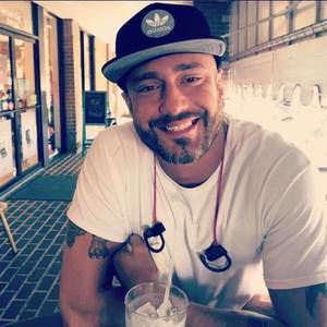 Meet your Posher, Corey